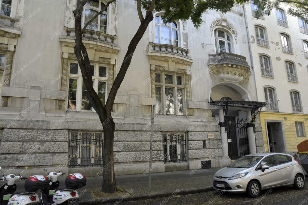 Épületfotó - Budapest  - SINOSZ épülete a Benczúr utcában