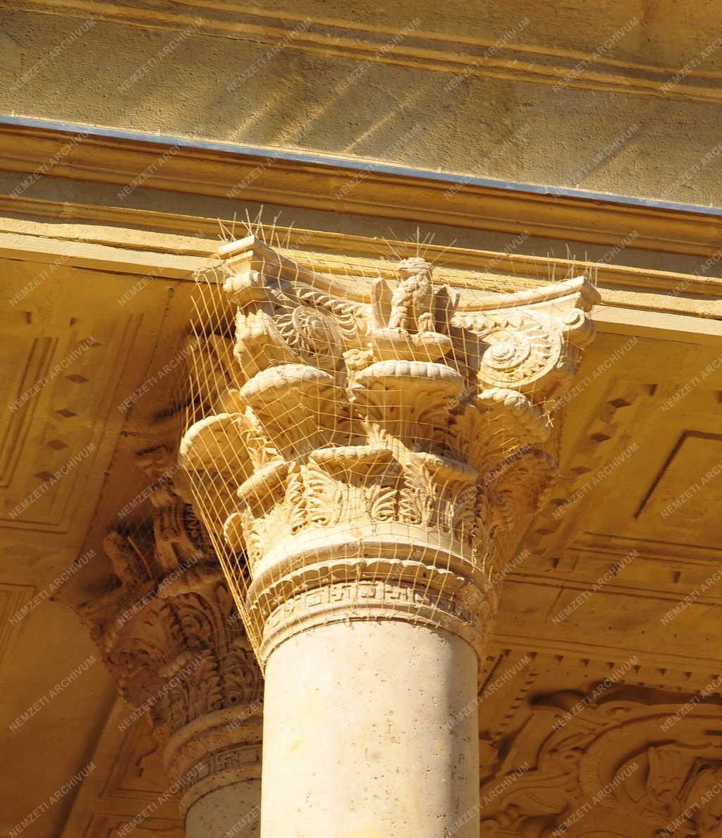 Oktatás - Budapest - Az ELTE épülete