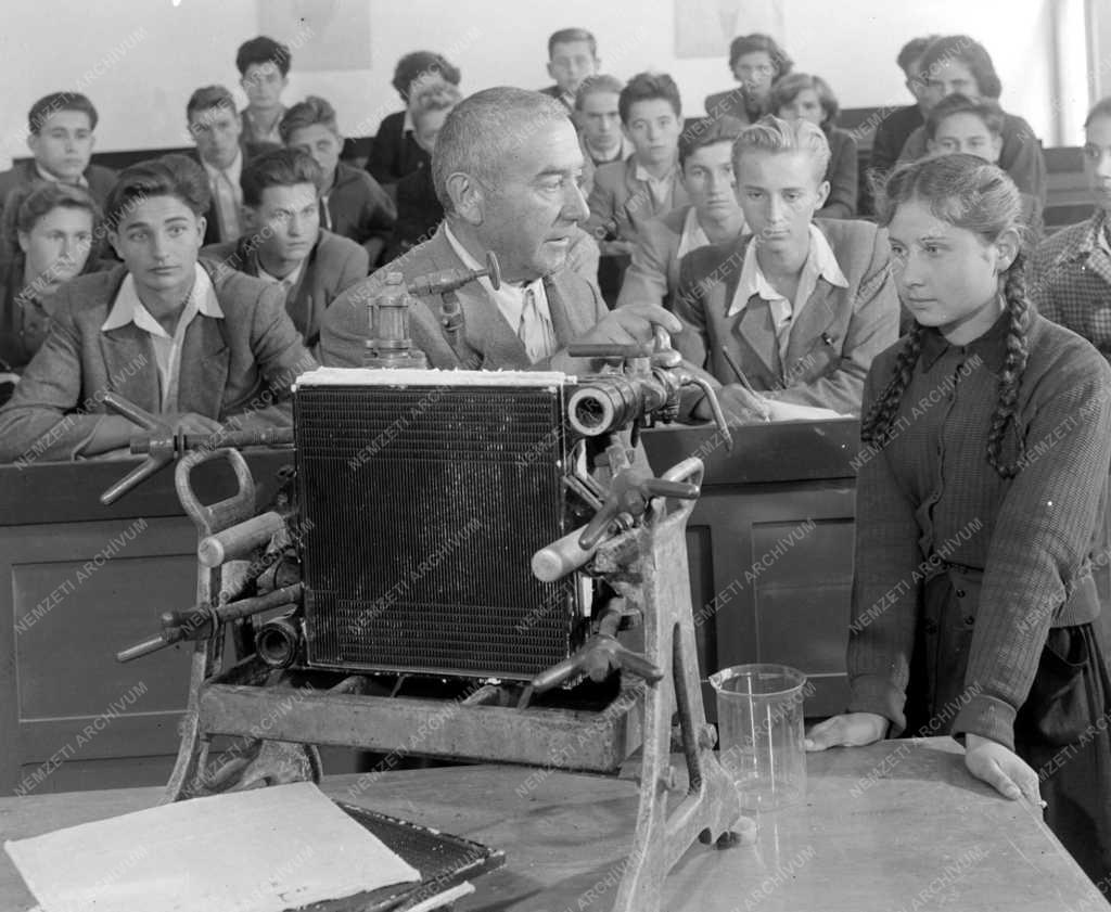 Szőlészeti és Borászati Technikum Villányban