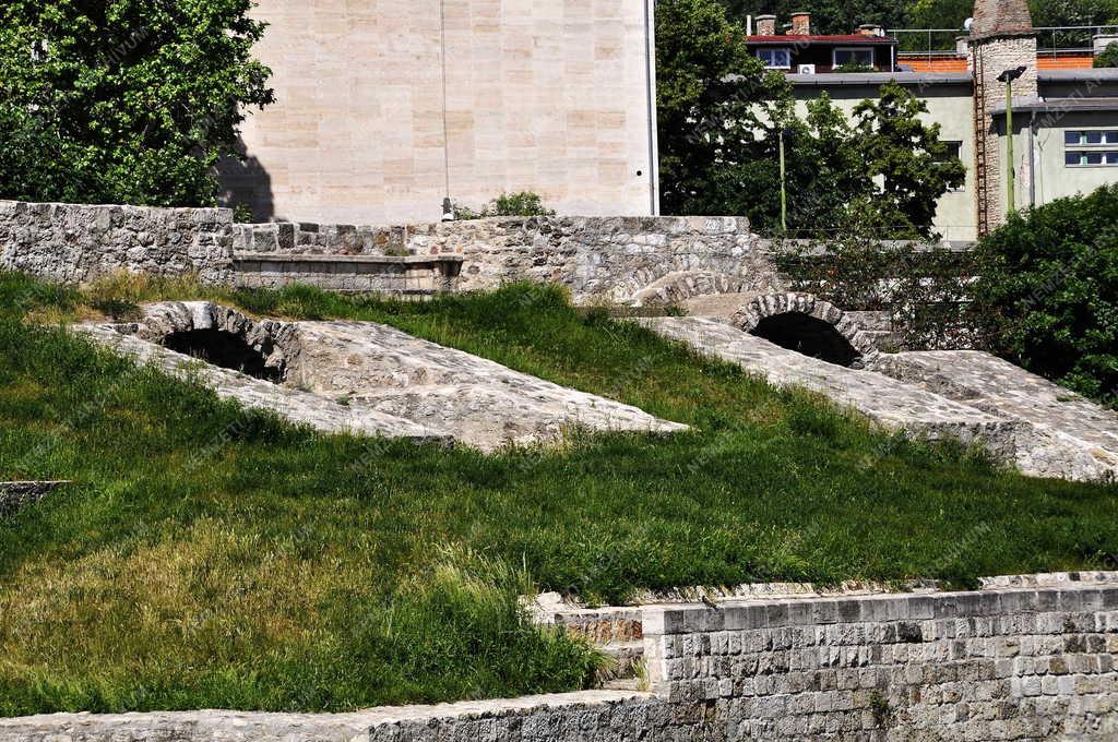 Városkép - Budapest - Óbuda - Aquincum katonai amfiteátrum