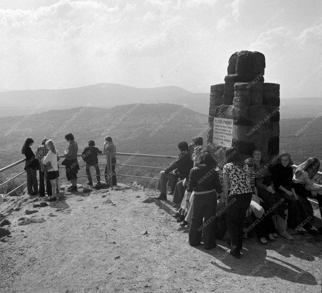 Belpolitika - Ságvári Endre emléktúra