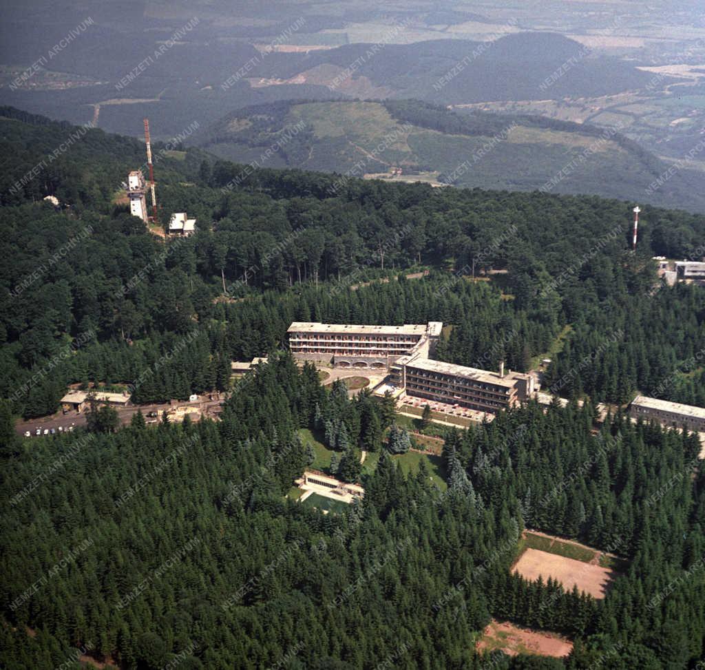 Tájkép - Galyatető - SZOT-üdülő