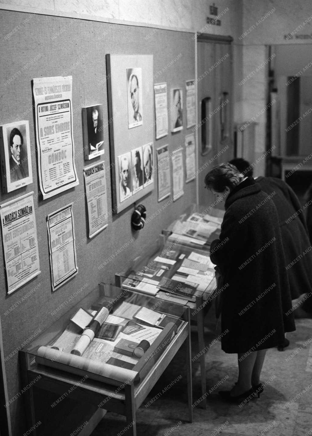 Kultúra - Kiállítás - 100 éves a Színház és Filmművészeti Főiskola
