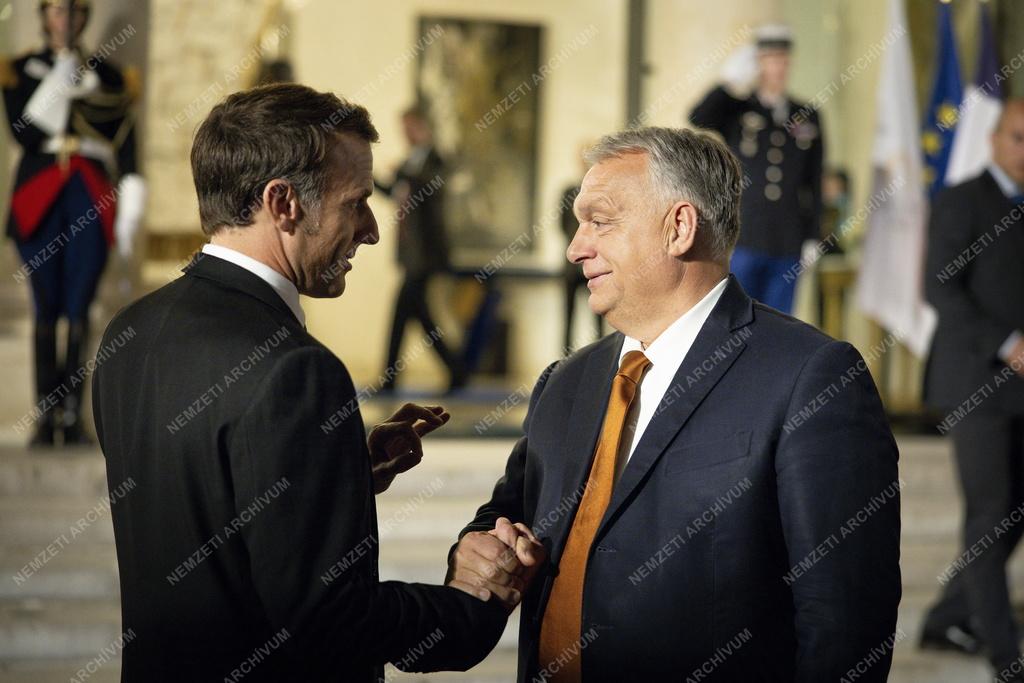 Orbán Viktor Emmanuel Macron francia elnökkel tárgyalt Párizsban