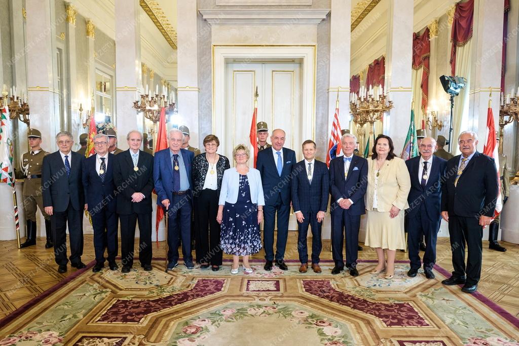 Karikó Katalin és Krausz Ferenc megkapta a Magyar Corvin-lánc kitüntetést