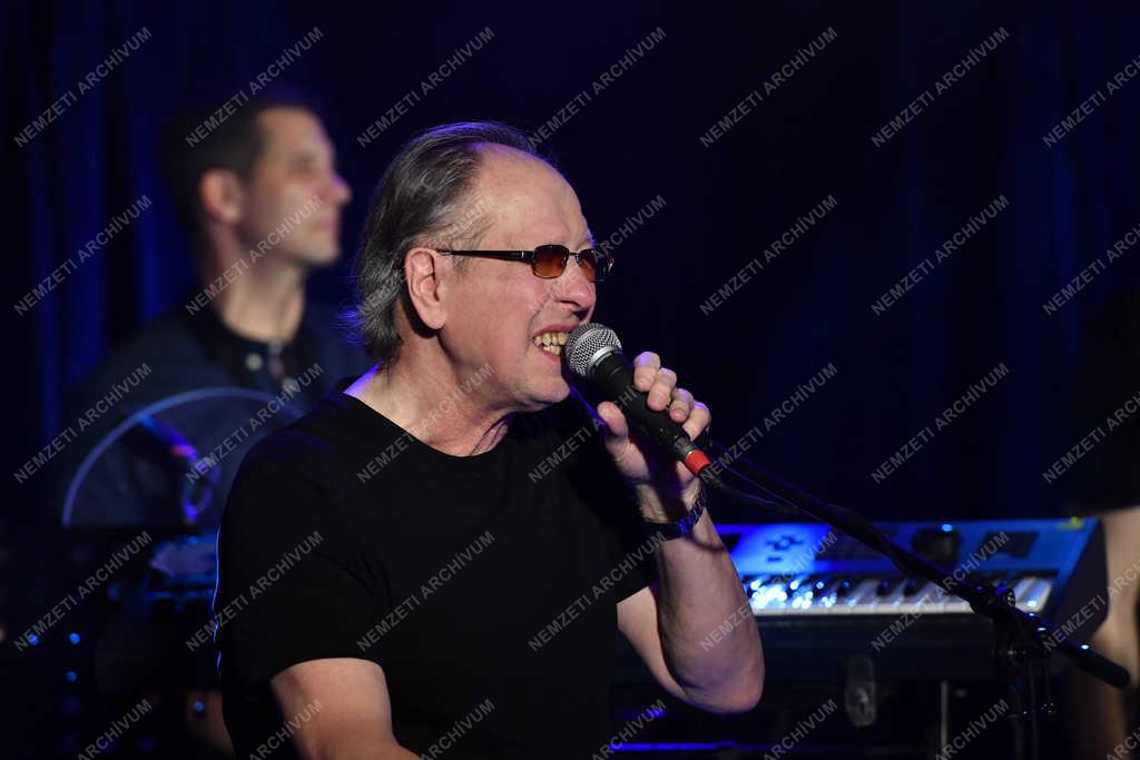 Televízió - M2 Petőfi TV - Akusztik koncert az A38 hajón