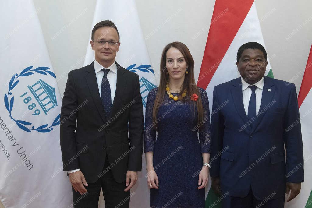 Szijjártó Péter fogadta az Interparlamentáris Unió (IPU) elnökét és főtitkárát 
