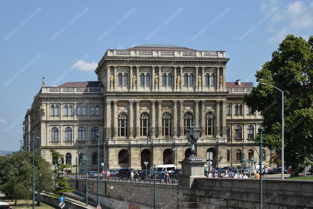 Épület - Budapest - Magyar Tudományos Akadémia 