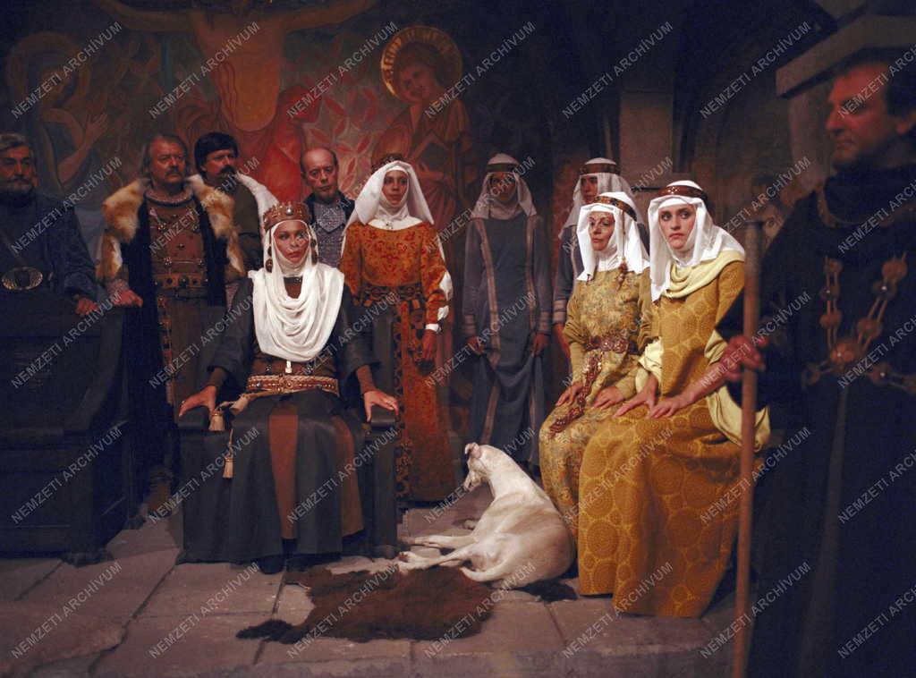 Kultúra - Film - A Bánk bán című tv-film forgatása