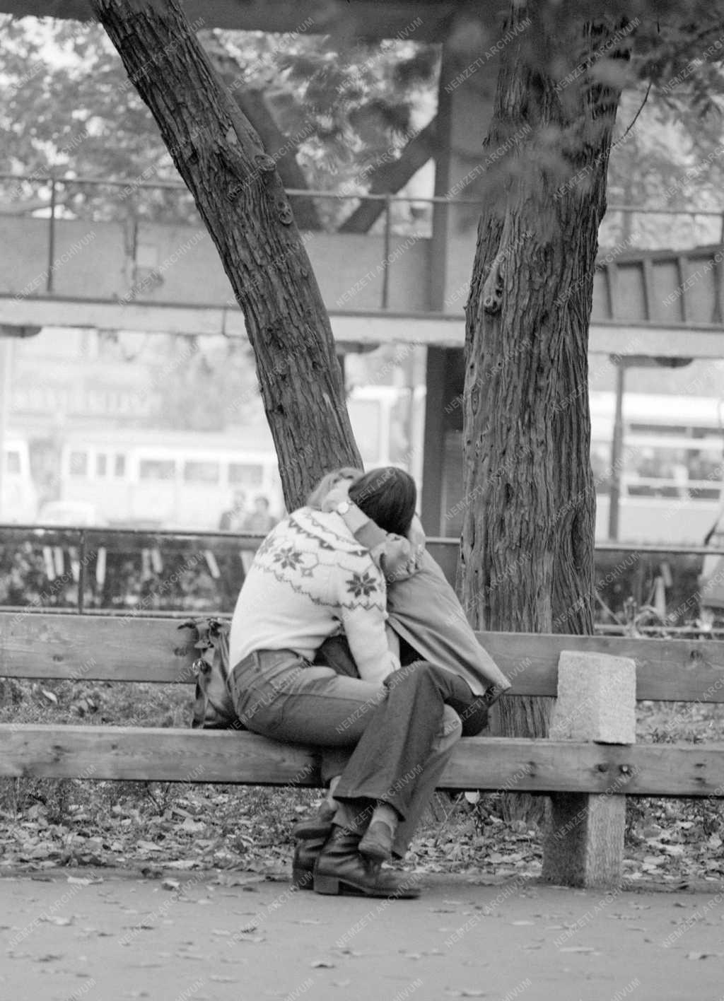 Budapesti képek - Szerelmesek