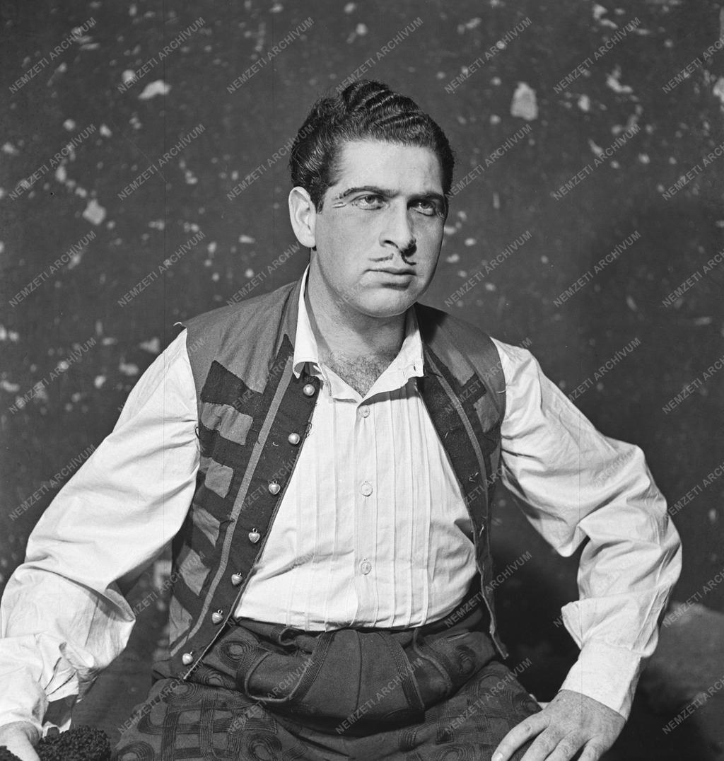 Kacsóh Pongrác: János vitéz - Városi Színház