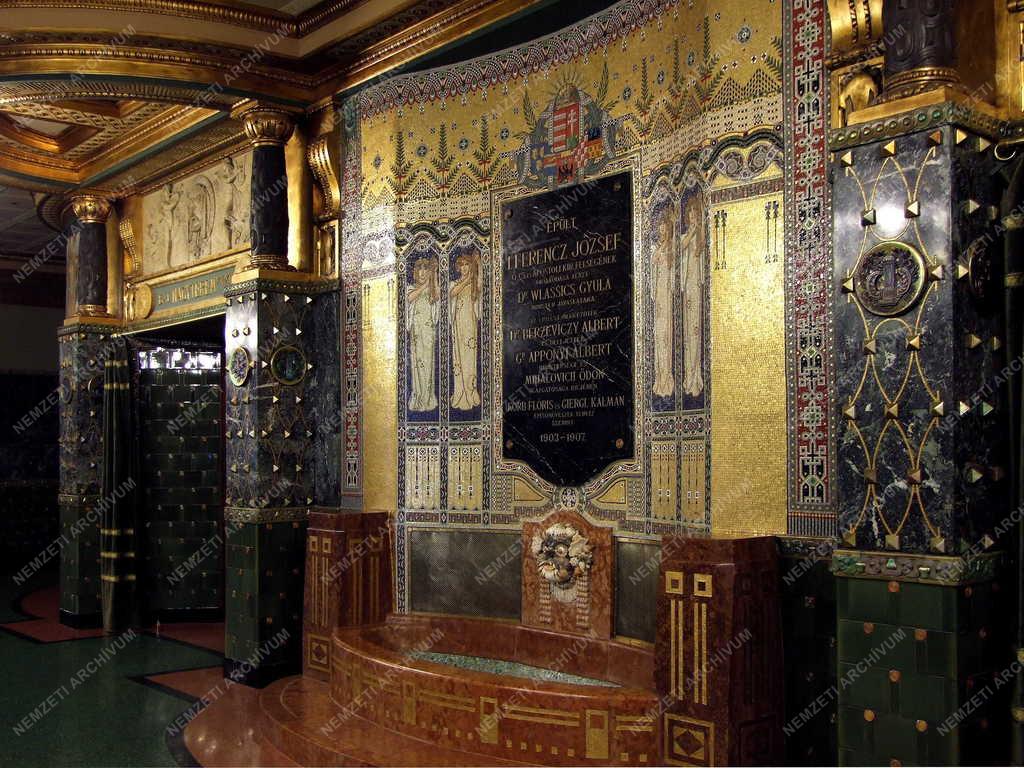 A Zeneakadémia aulájának részlete