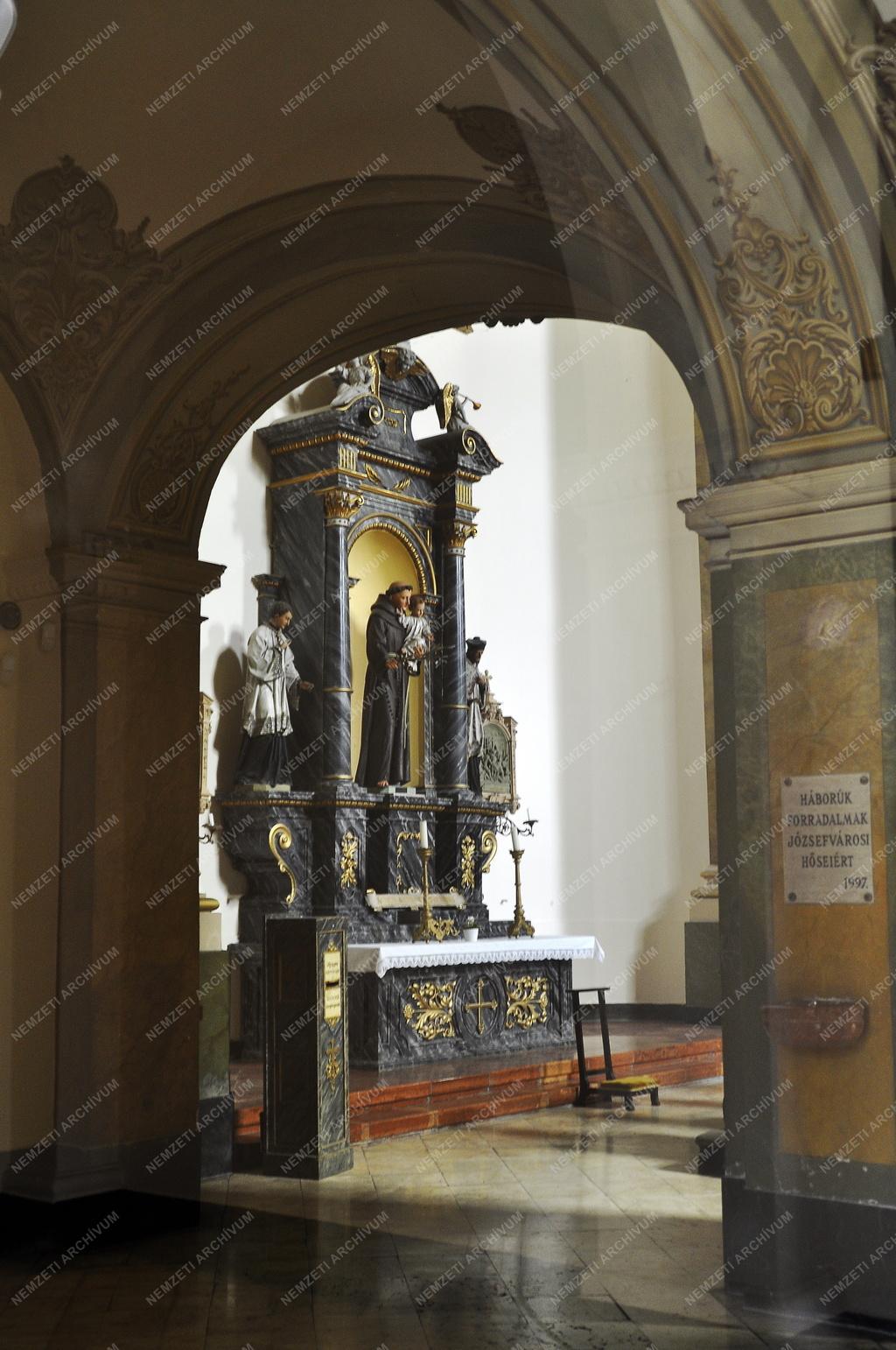 Vallás - Budapest - Szent József-plébániatemplom