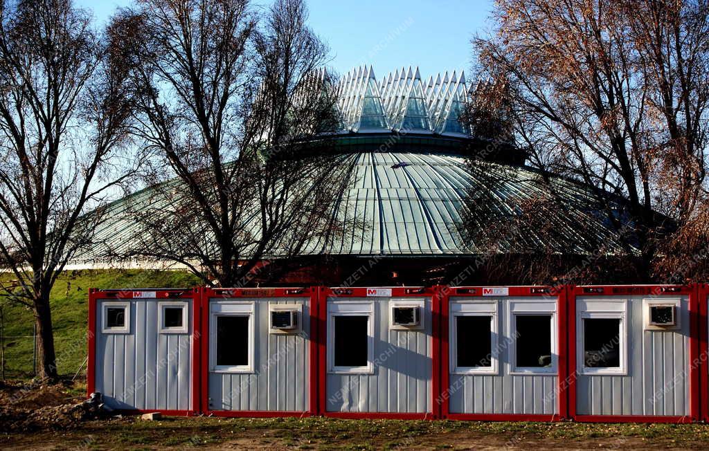 Sportlétesítmény - Budapest - A Tüskecsarnok Lágymányoson