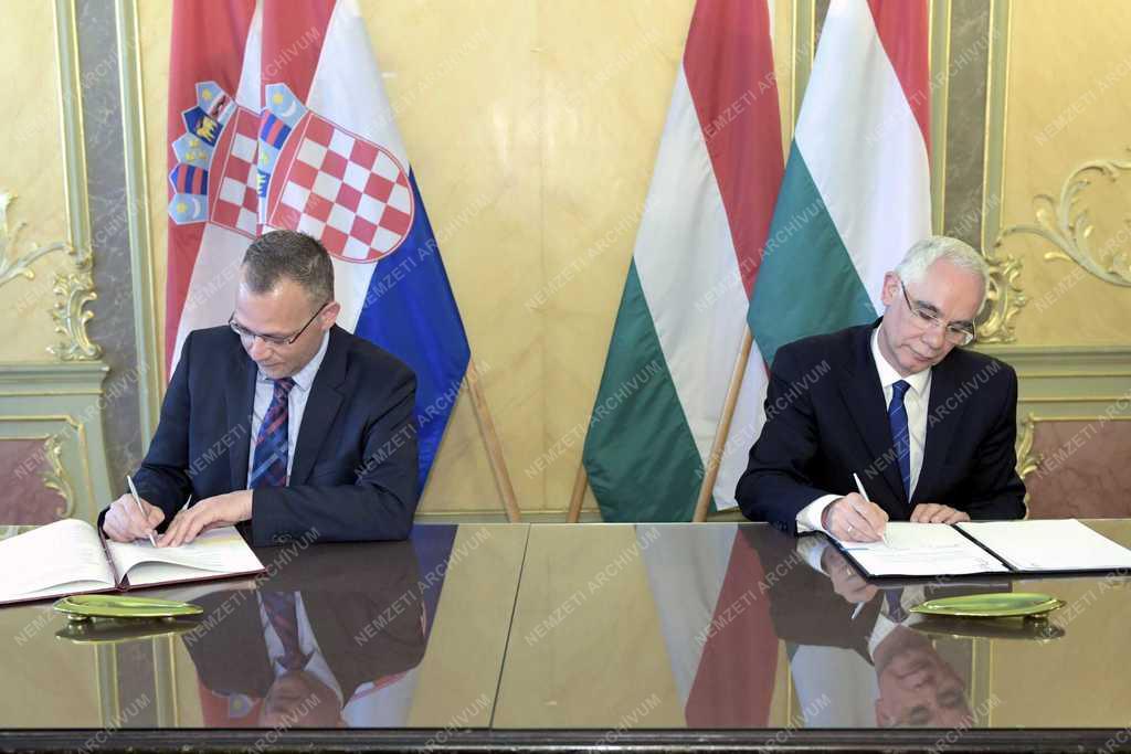 Együttműködési megállapodást kötött a magyar és a horvát kulturális miniszter