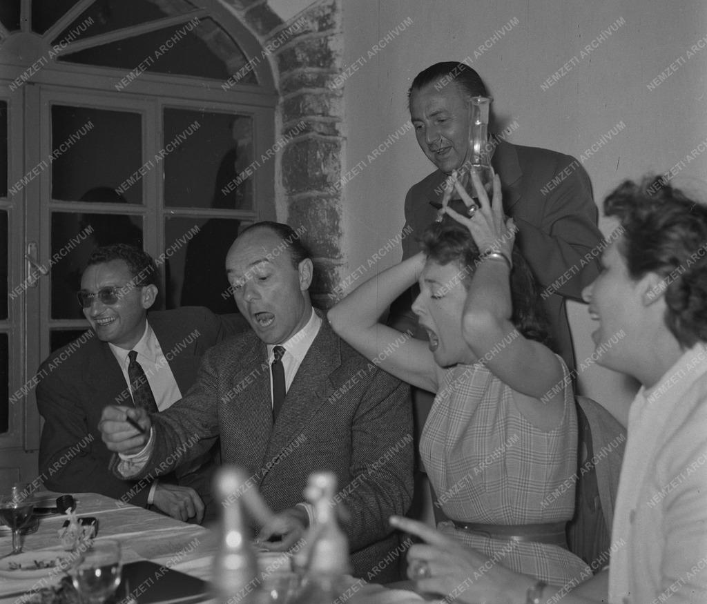 Kulturális kapcsolat - Francia filmküldöttség a Balatonnál