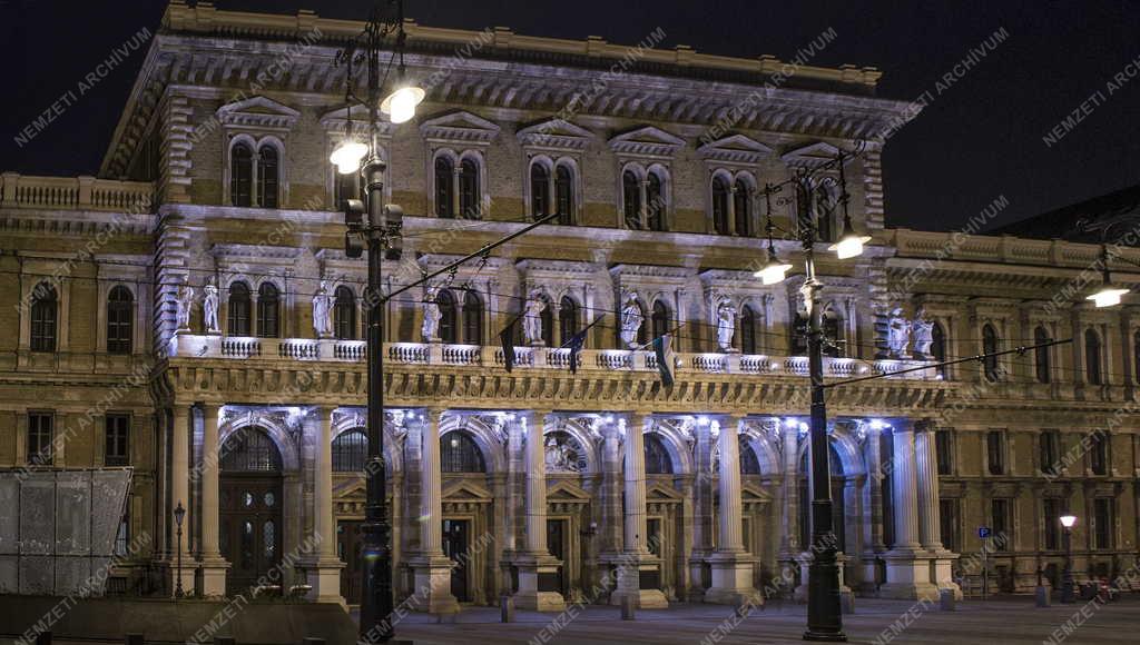 Épület - Budapest - A Budapesti Corvinus Egyetem 