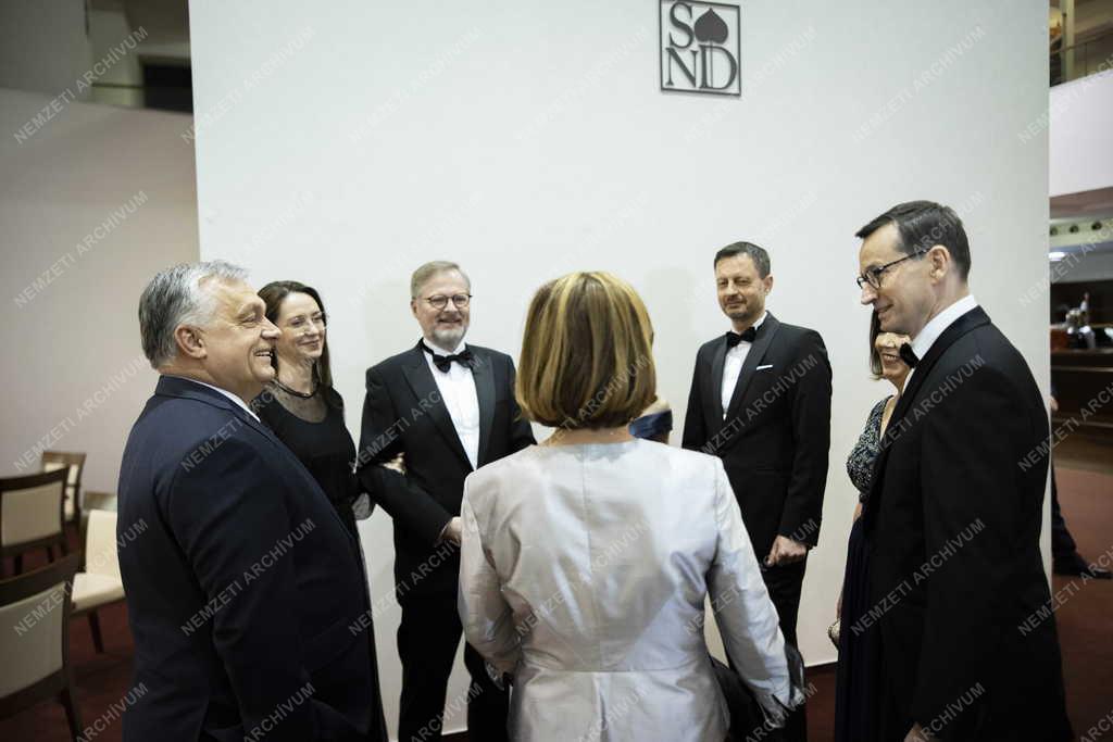 Orbán Viktor részt vett a szlovák államiság évfordulóján tartott gálaesten 