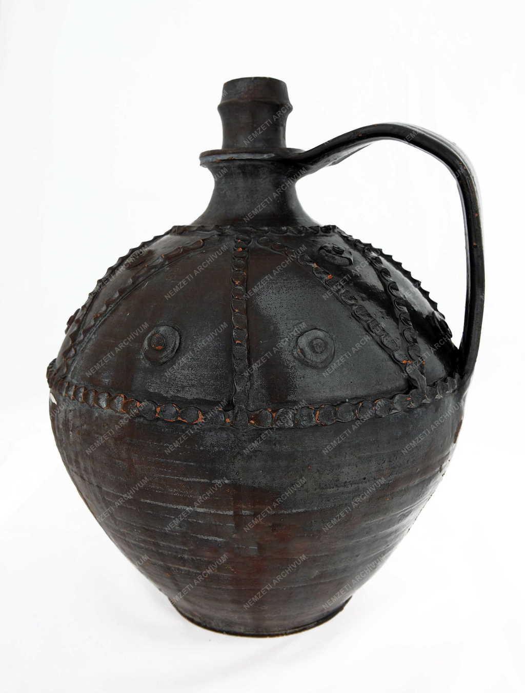 Népművészet - Debrecen - Cserépkorsó