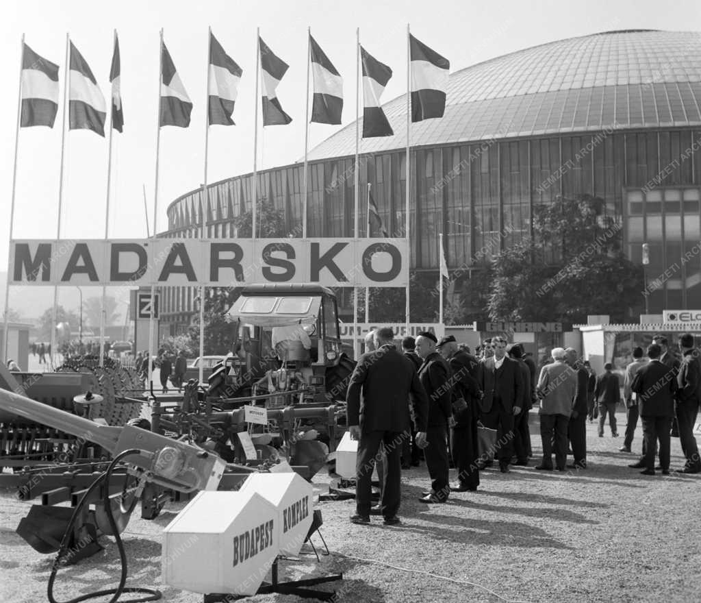 Kiállítás - Magyar kiállítók a Brnói Vásáron