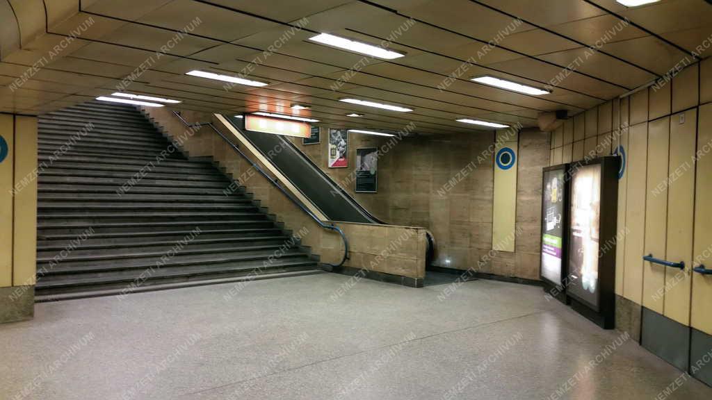 Közlekedés - Budapest - Az M3-as metró északi szakasza felújítás előtt