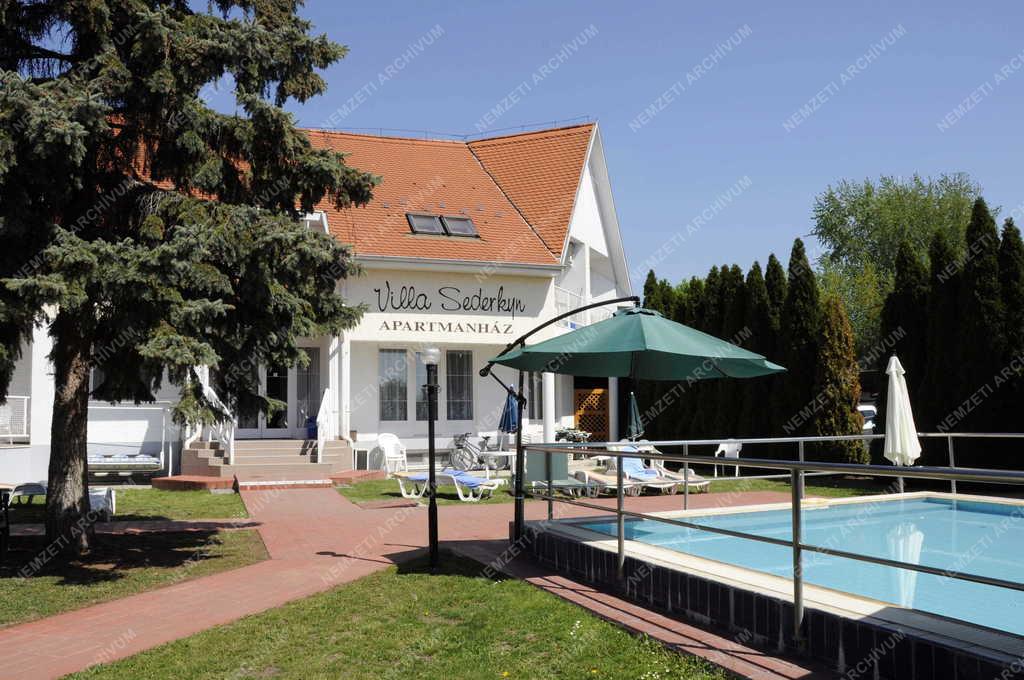 Vendéglátás - Bogács - Villa Sederkyn Apartmanház