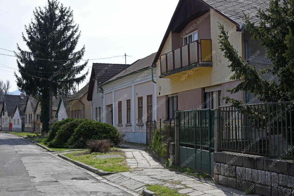 Település - Zebegény - Falukép