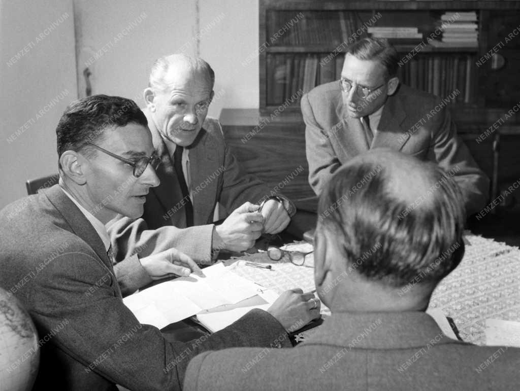 Mezőgazdaság - Tudomány - A Sopronhorpácsi Kutatóintézet