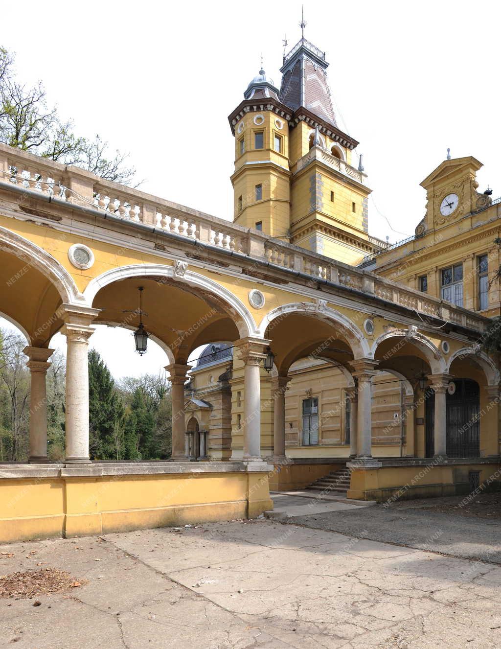 Kultúra - Műemlék - Szabadkígyós - Wenckheim kastély