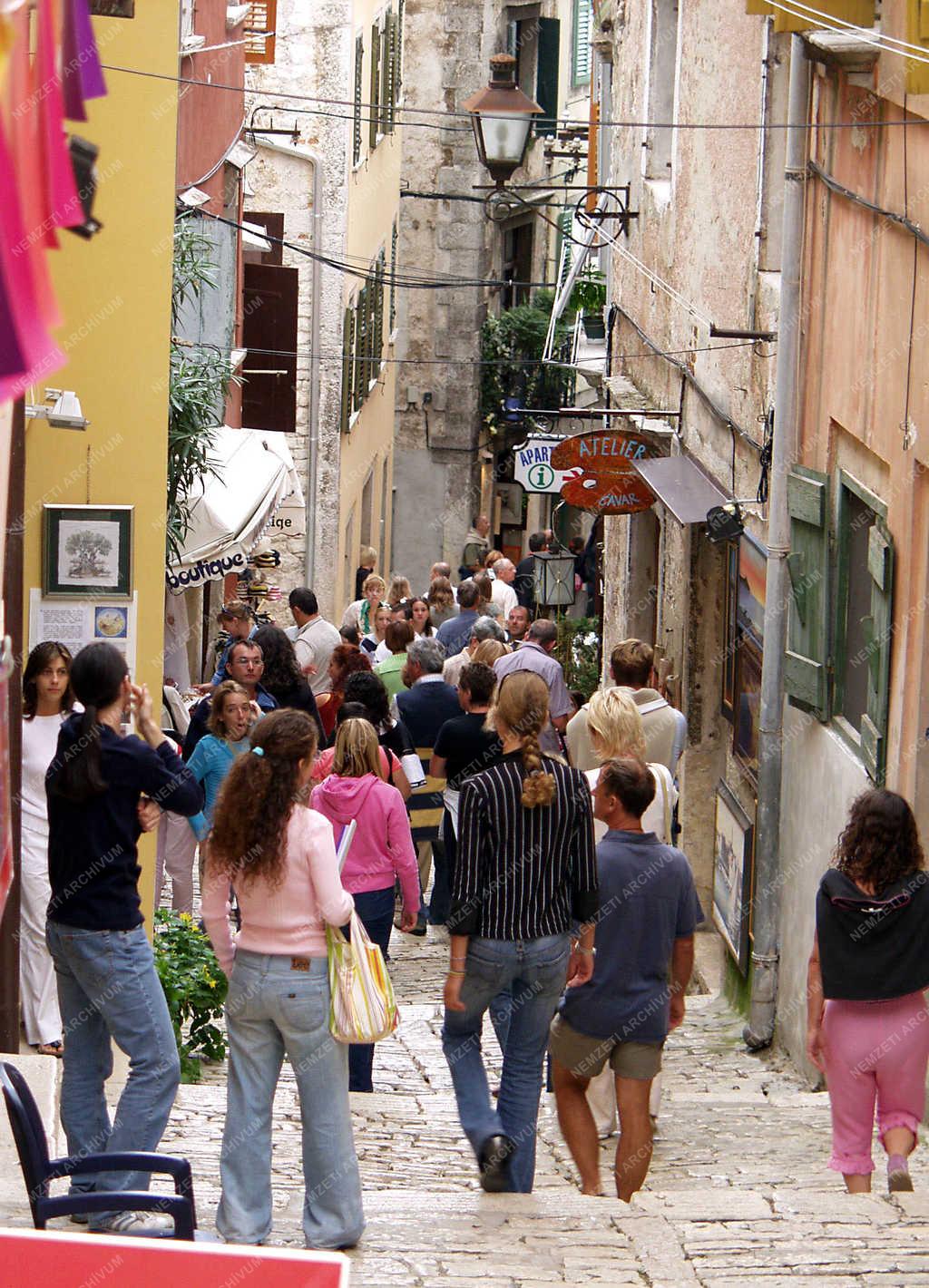 Horvátország - Rovinj - Turisták