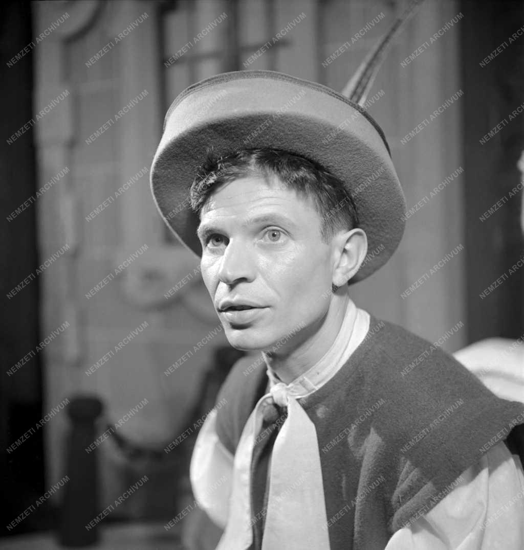 Kultúra - Színház - Molière: Dandin György