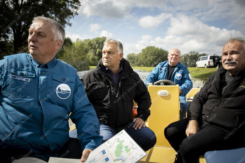 Árvíz - Orbán Viktor engedélyt adott a Lajta-menti szükségtározó megnyitására