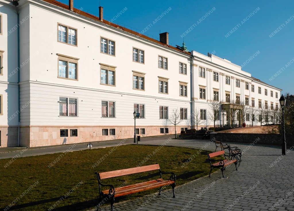 Városkép - Budapest - A Hadtörténeti Múzeum 