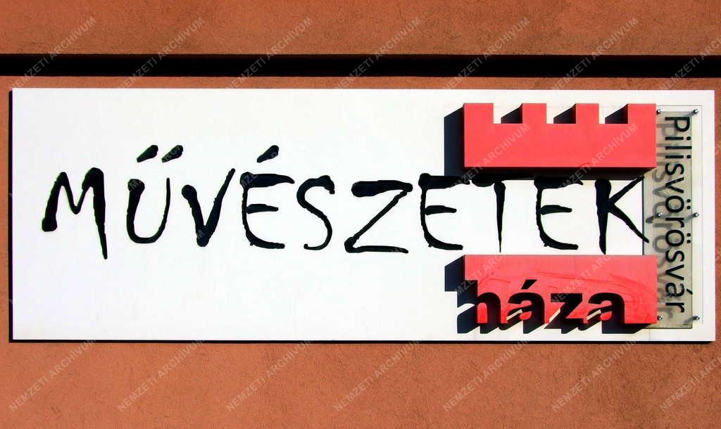 Kultúra - Pilisvörösvár - A Művészetek Háza