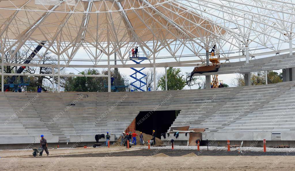 Sportlétesítmény - Debrecen - Épül az új stadion Debrecenben