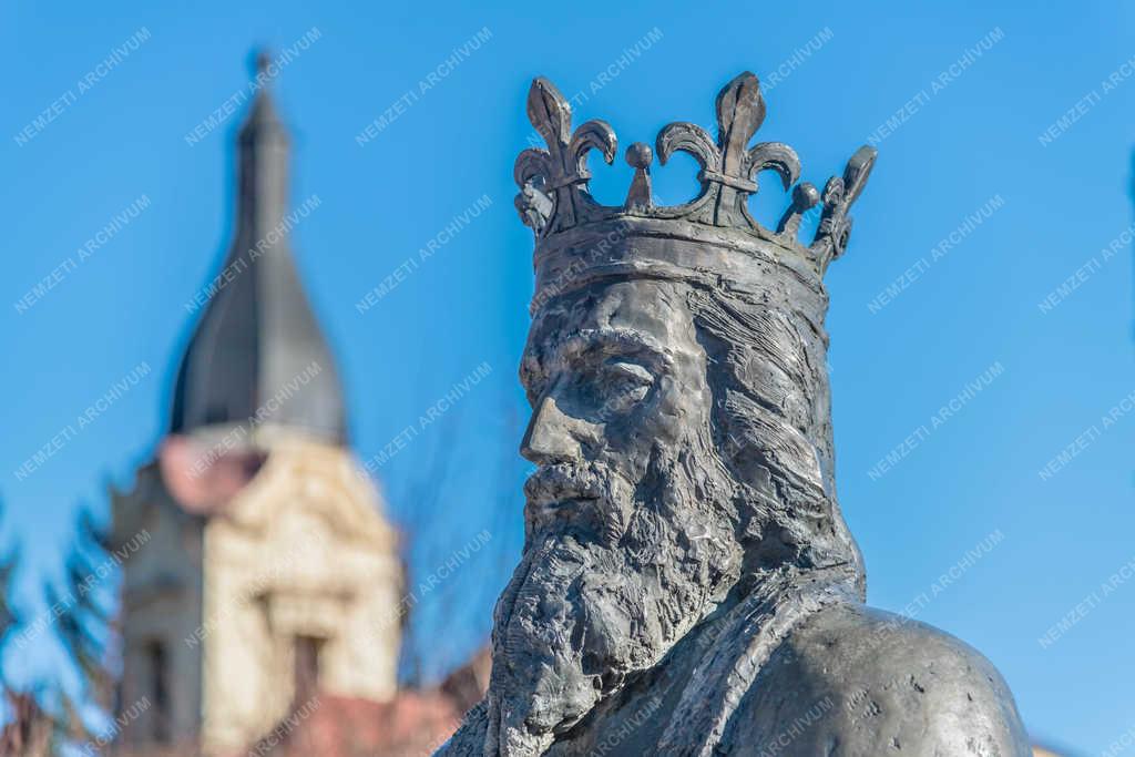 Műalkotás - Miskolc - Nagy Lajos király mellszobra