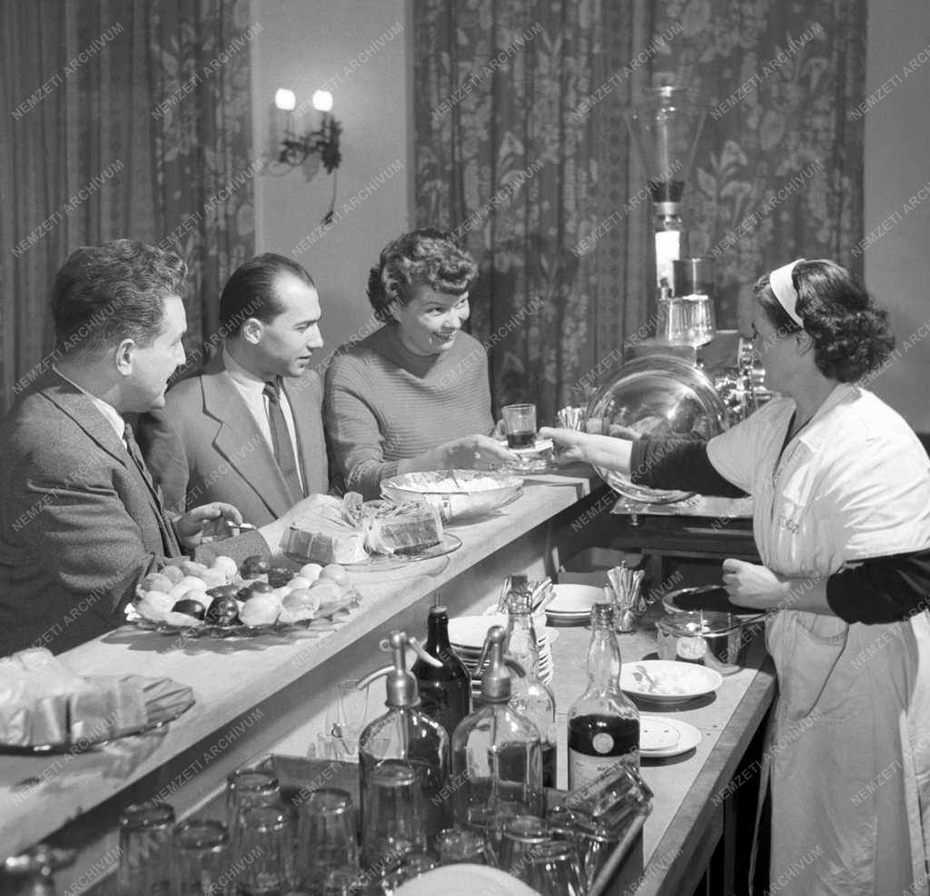 Vendéglátás - Élelmezési Ipari Dolgozók Szakszervezete