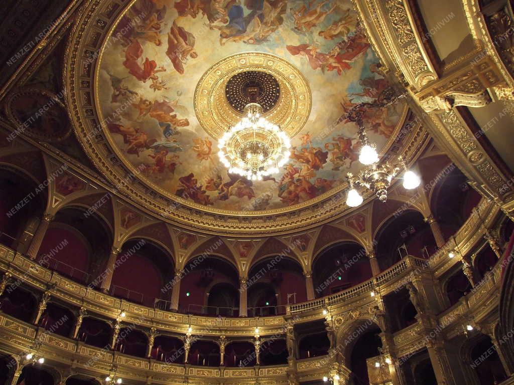 Épület - Budapest - A Magyar Állami Operaház színházterme