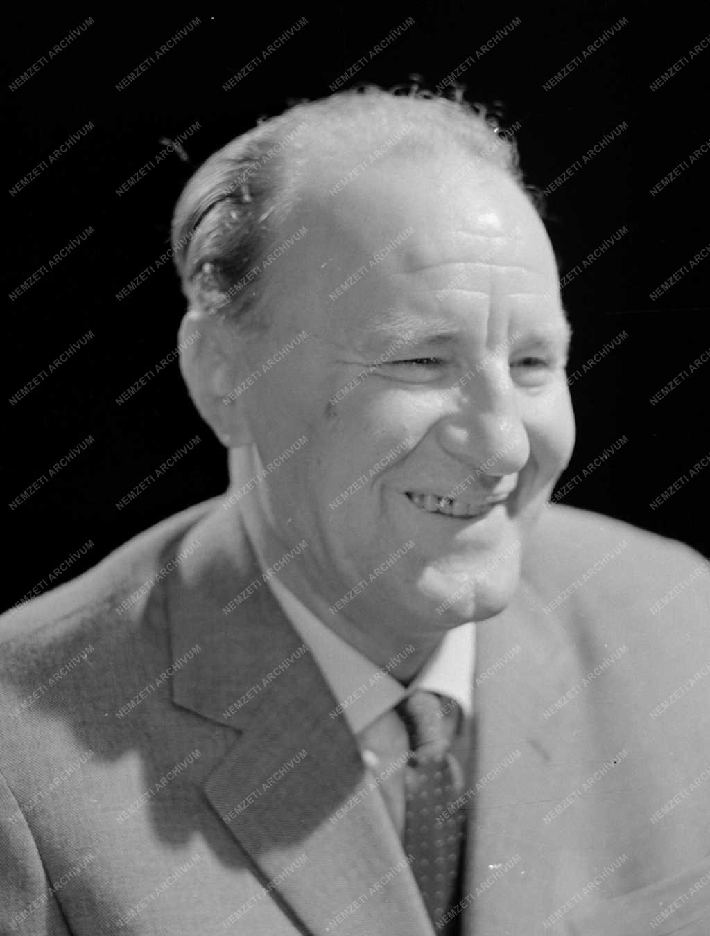 Személy - Kádár János az MSZMP KB első titkára
