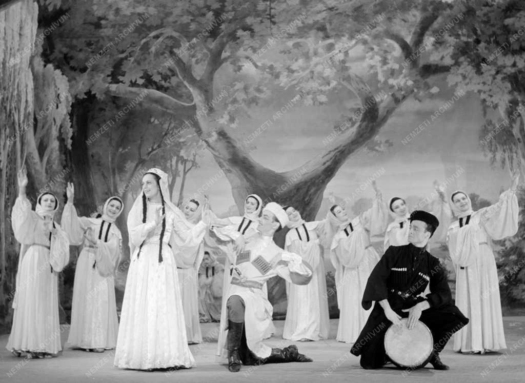 Kultúra - Színház - 