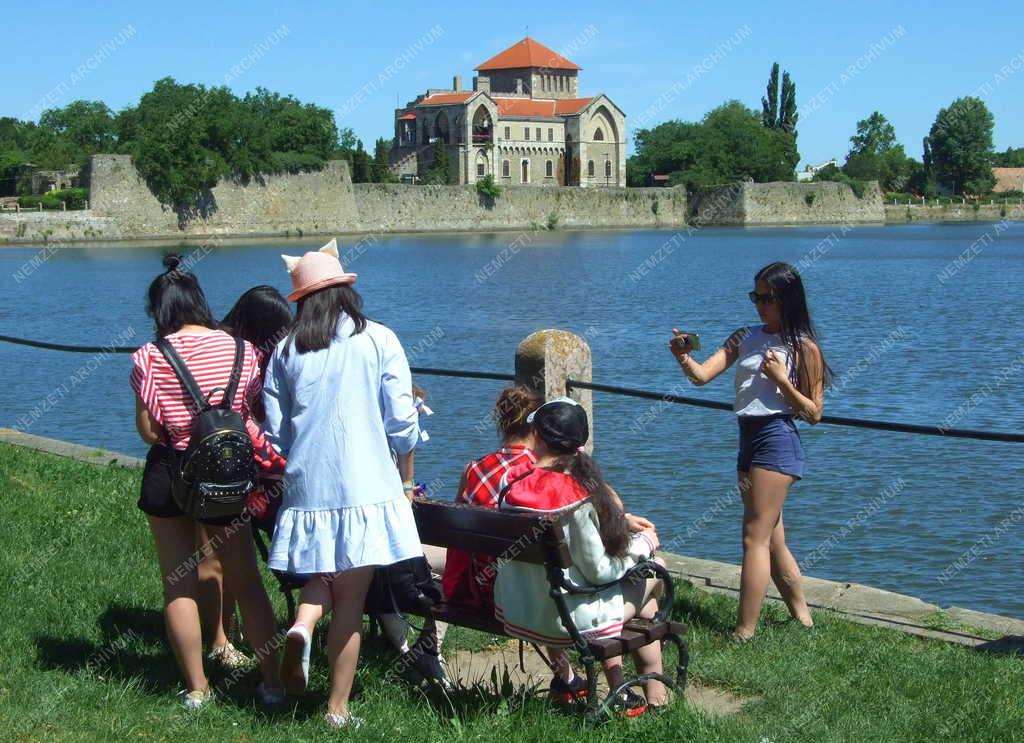 Városkép - Tata - Öreg-tó