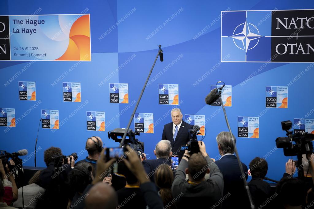 NATO-csúcs Hollandiában