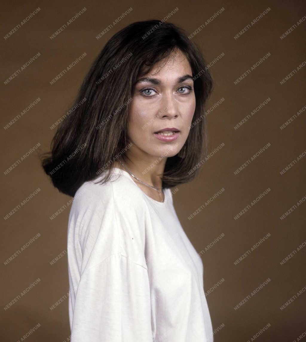 Kultúra - Pápai Erika színész