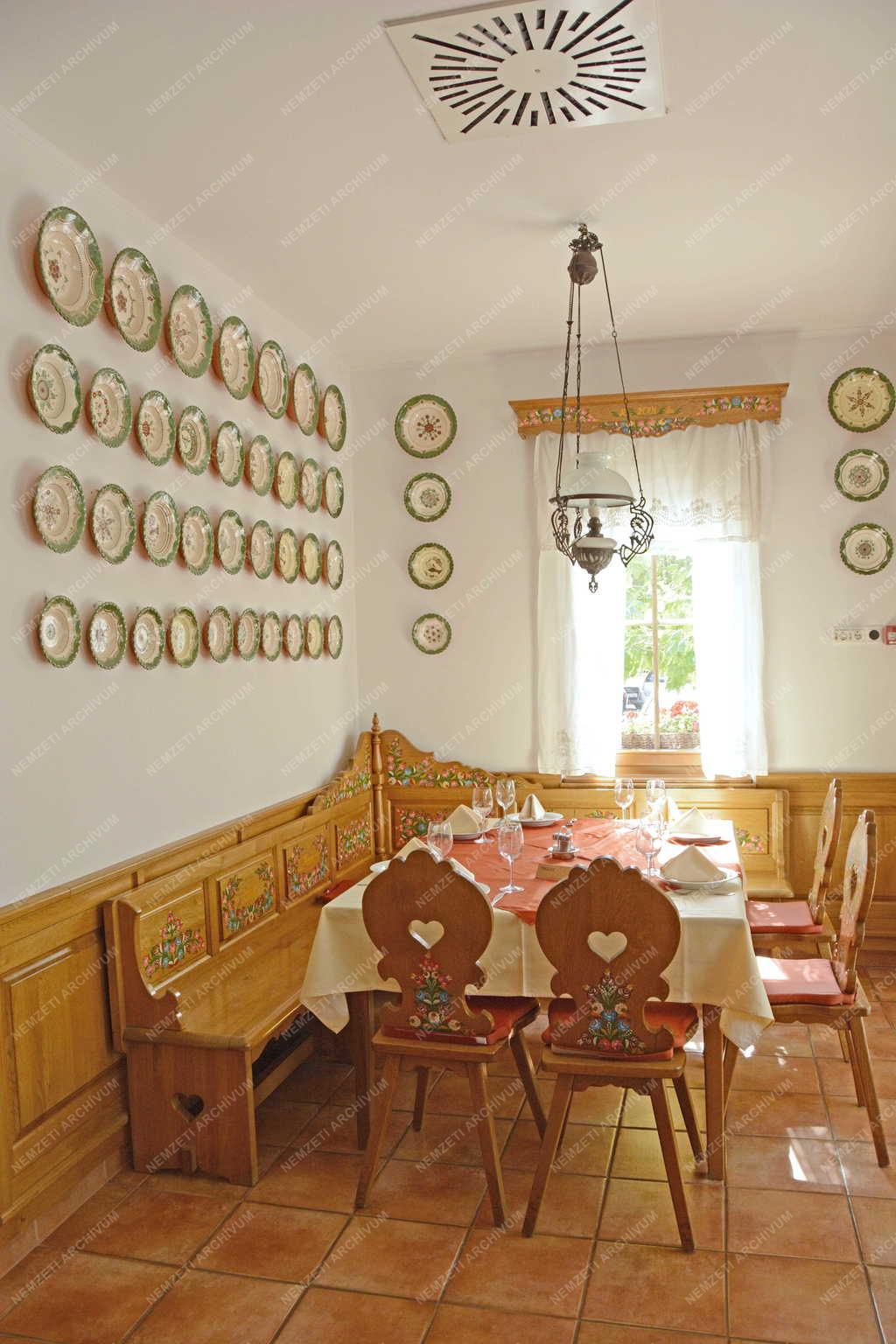 Vendéglátás - Mezőkövesd - A Rózsa Étterem és Panzió 