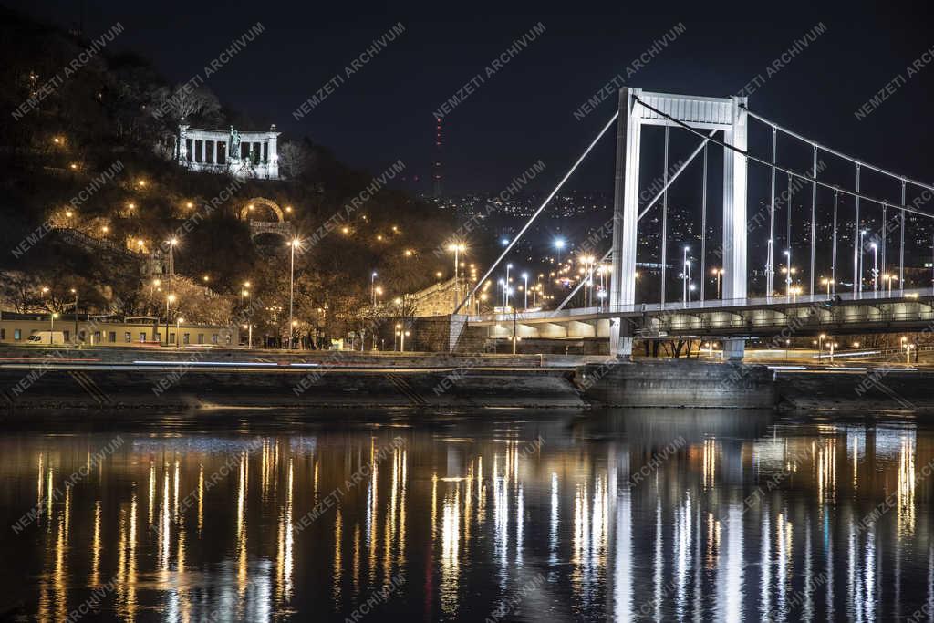 Esti városkép - Budapest - Erzsébet híd