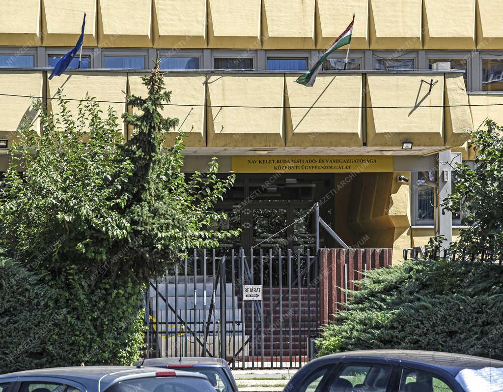 Épületfotó - Budapest - Nemzeti Adó- és Vámhivatal