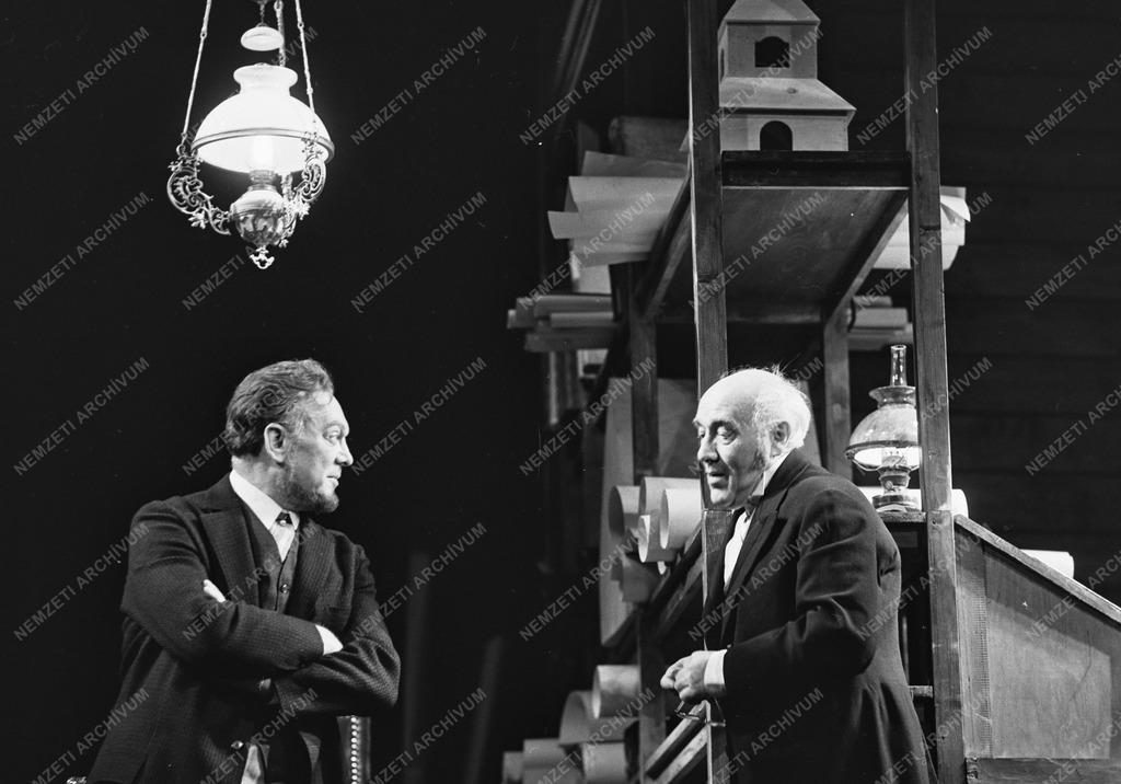 Kultúra -  Henrik Ibsen: Solness építőmester című előadásának próbája a Vígszínházban