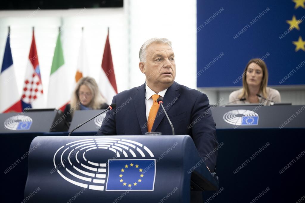 EU-elnökség - Orbán Viktor ismertette a magyar uniós elnökség programját az Európai Parlament ülésén