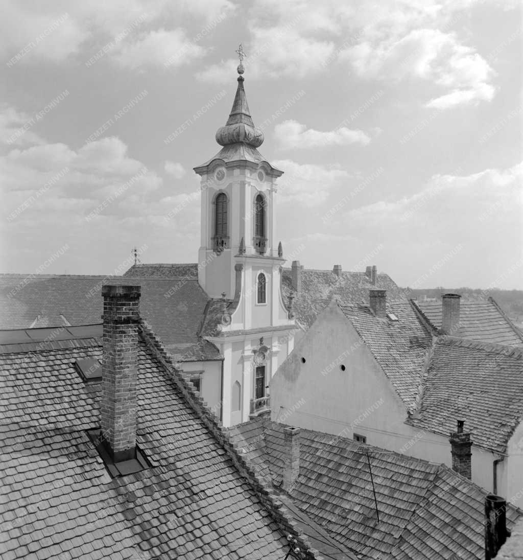 Városkép - A szentendrei Blagovesztenszka görögkeleti templom