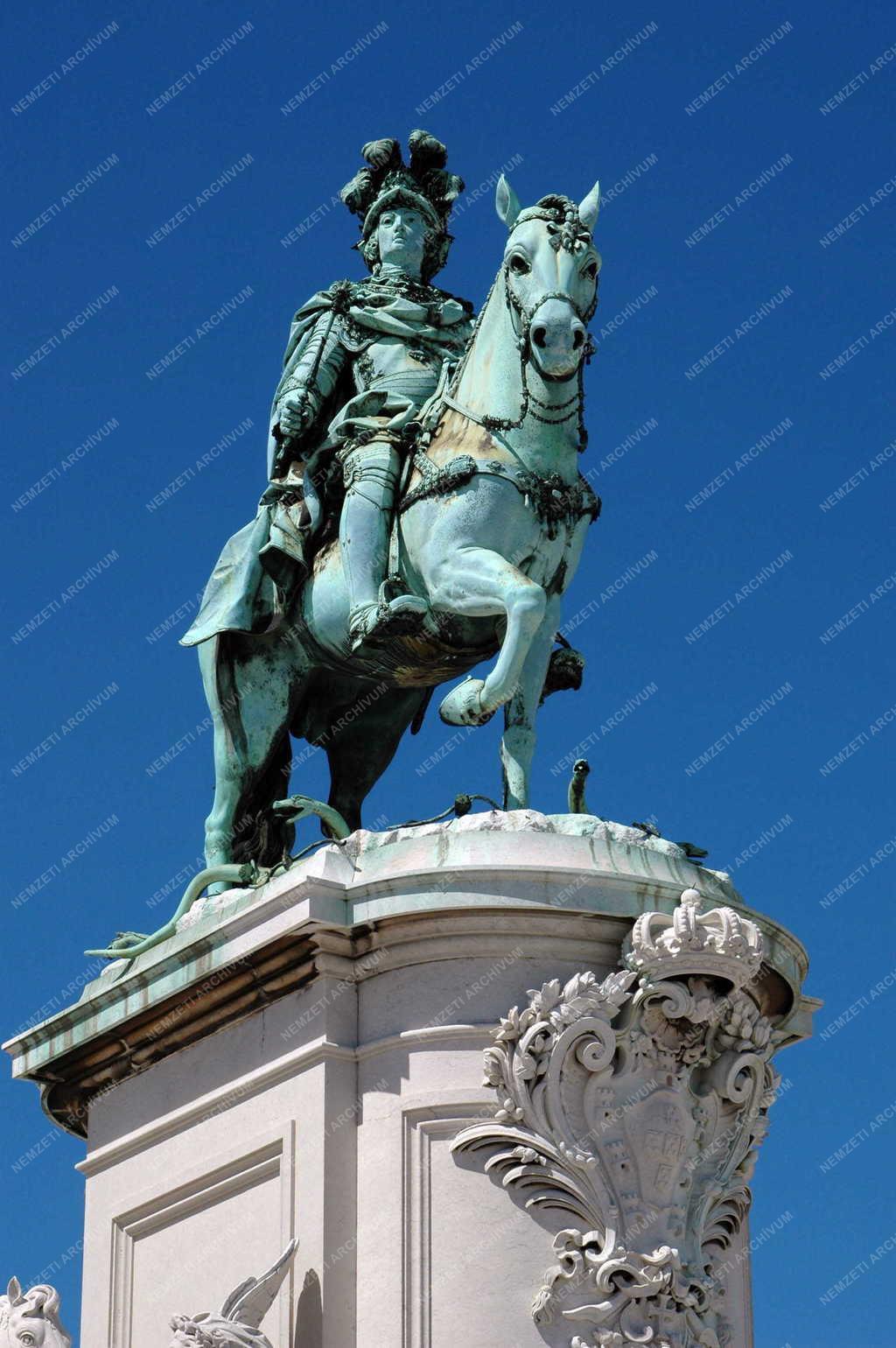 Portugália - Lisszabon - I. József király lovasszobra